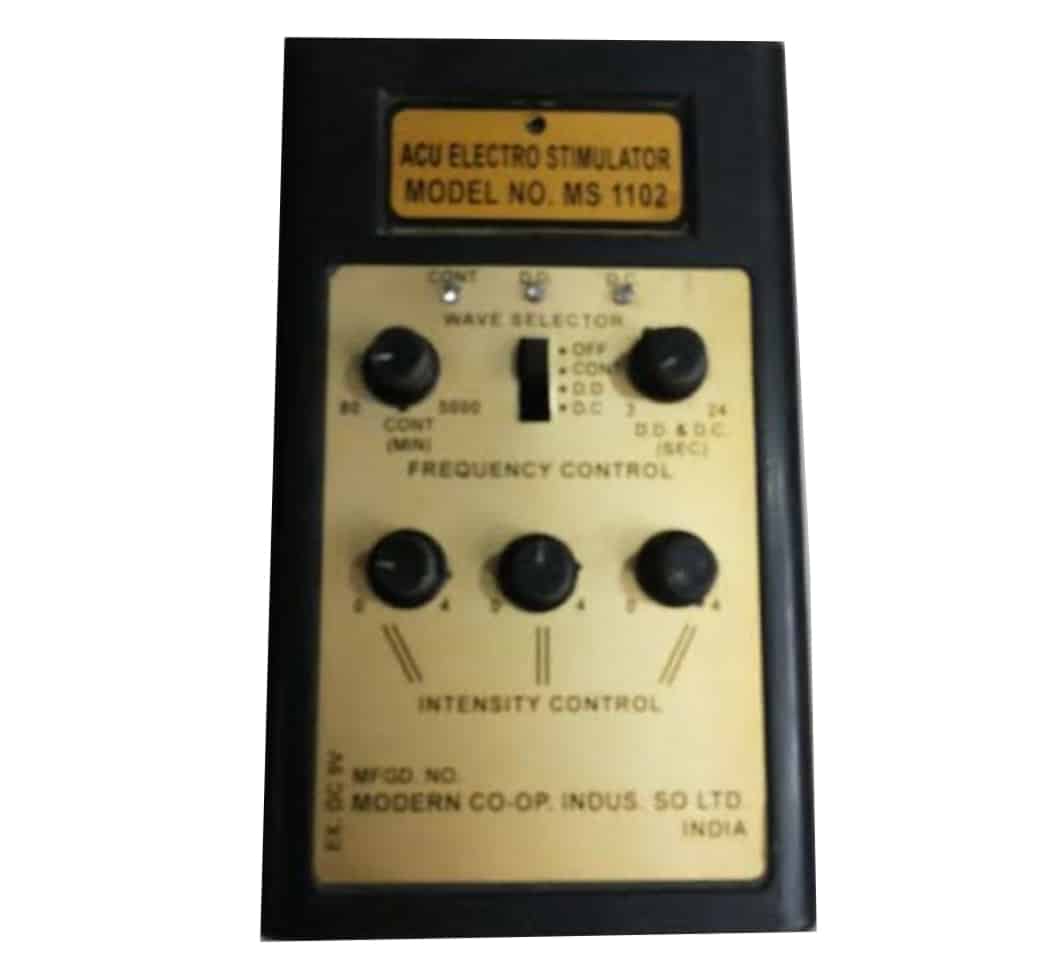 ACUPUNCTURE NEEDLE STIMULATORE 3 OUTPUT
